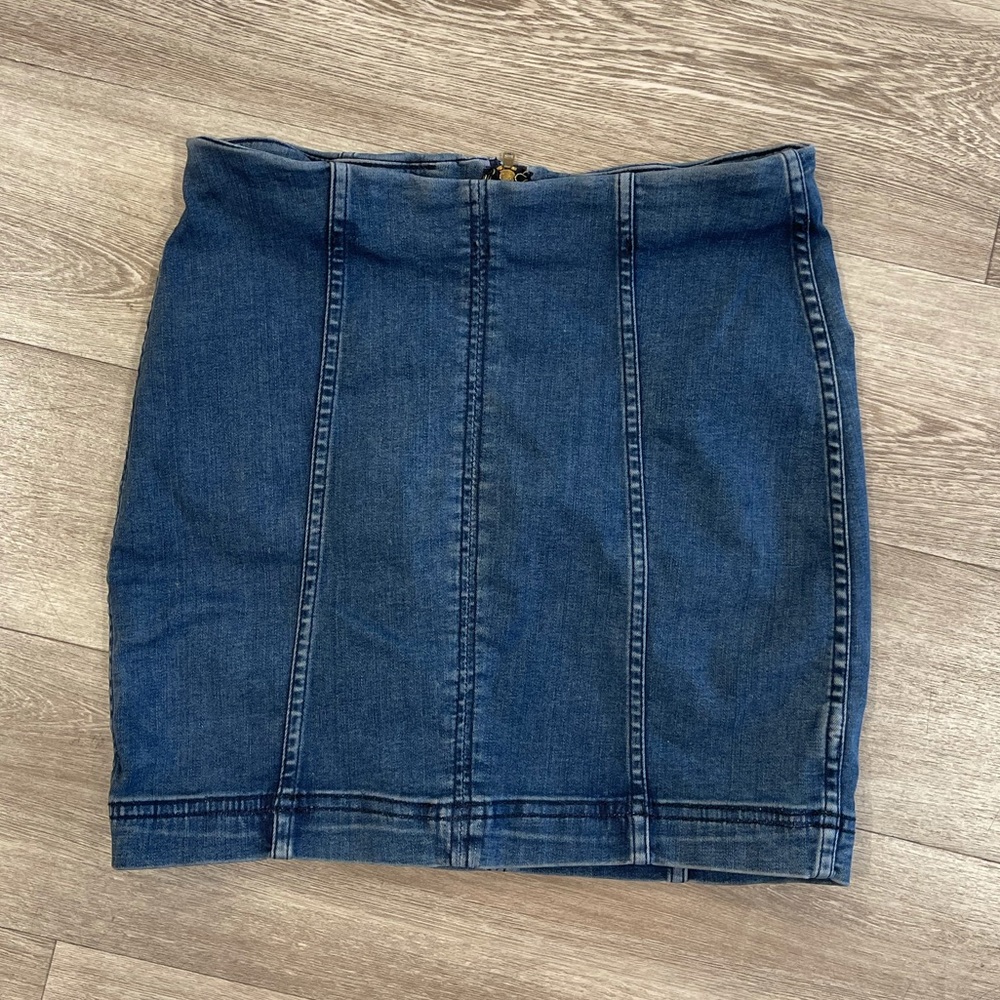 Free People mini skirt denim!